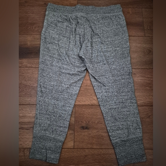 NEW Nike Jogger Set Pants and Jacket Gray Women's Sz M/L - Picture 3 of 7